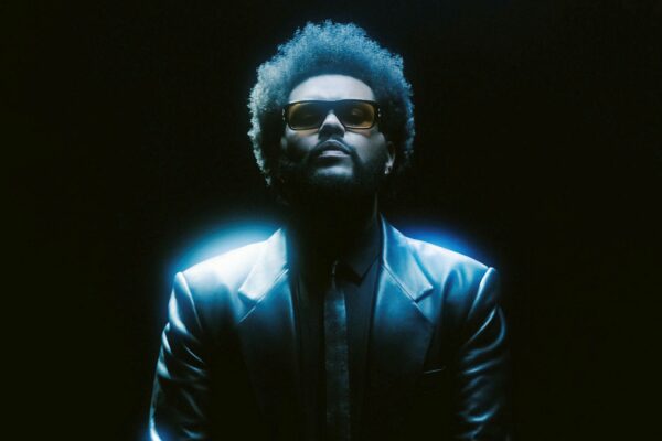 The Weeknd Radyo Rüzgarıyla Geri Döndü!